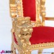 Trono barocco oro/rosso con leoni con bottoni simil swarosky 90x70x180