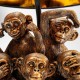 962 KA53551_f Lampada da tavolo Animal Five Monkeys 48cm