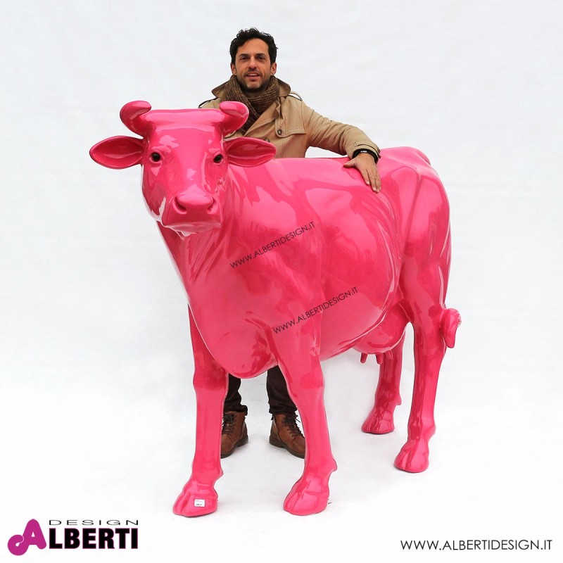 963 PLA251_g Mucca testa alta fucsia in vetro resina 147x200 cm