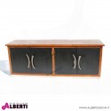 Credenza Primitive in legno, gambe inox, ante nere maniglie a forma di corna