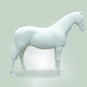 Cavallo bianco in vetro resina con criniera L256xH210