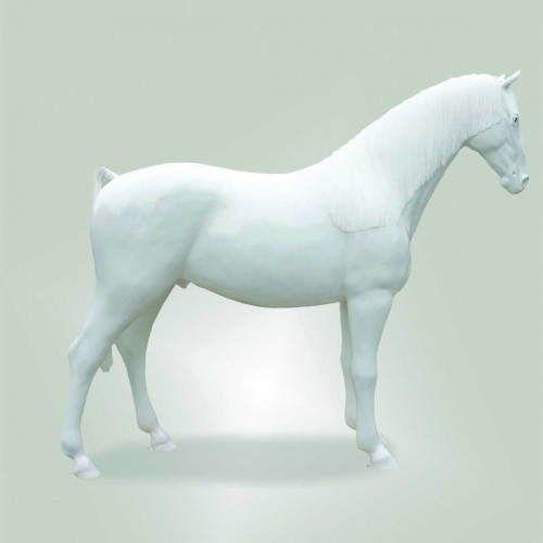 Cavallo bianco in vetro resina con criniera L256xH210